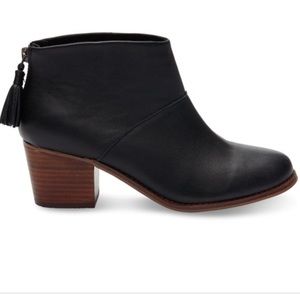 Toms Carpe Diem black leather bootie